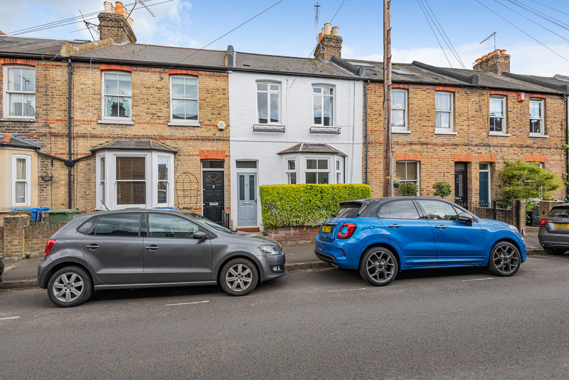 A smart and contemporary recently modernised three bedroom Victorian terraced house, situated on a sought after residential street in Windsor's town centre.