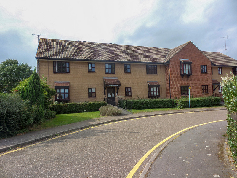 Hilltop Close Rayleigh