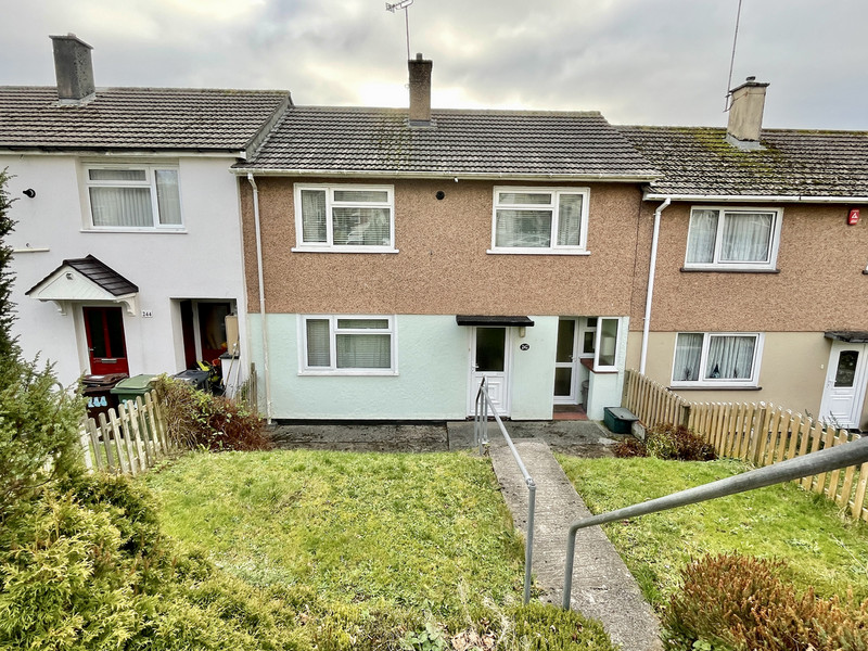 A spacious mid terrace property requiring modernisation, generous south facing rear garden. Hall, Lounge/Diner, Fitted Kitchen, Utility Room, Three Bedrooms, Shower Room, Separate WC, Generous Front & Rear Gardens, PVCu DG, GCH, No Onward Chain. EPC...
