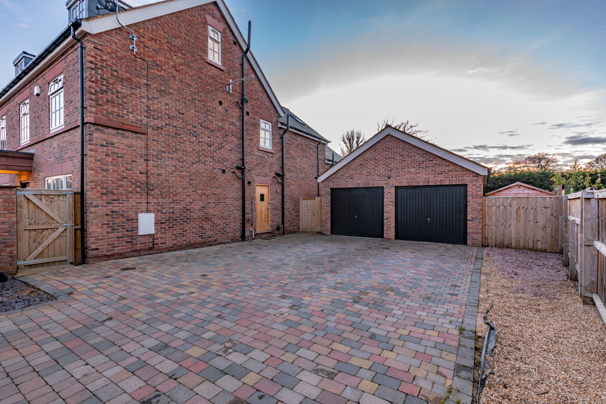 The Limes, Whitchurch Road Storeys Of Cheshire