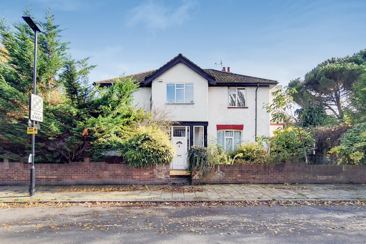 Ellesmere Road Lixing 力行